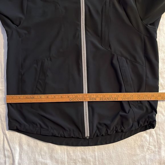 K-SWISS Black Zip-Up Lightweight Vented Reflection Tape Jacket, Size Men’s Large - Picture 16 of 16